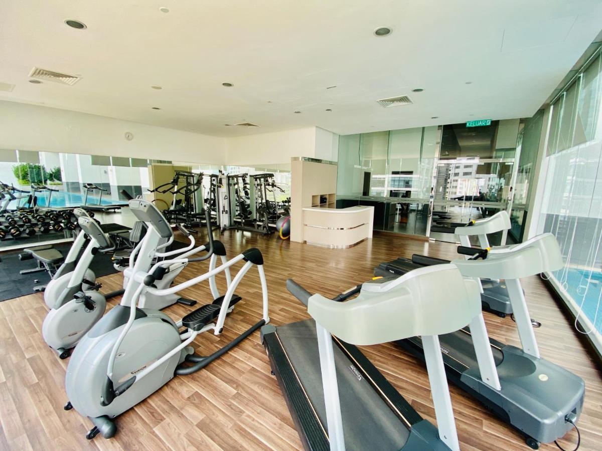 Ramada Suites By Wyndham Kuala Lumpur City Centre Kültér fotó
