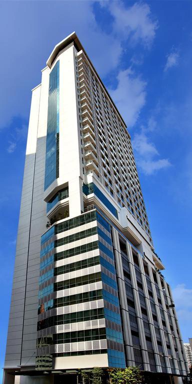Ramada Suites By Wyndham Kuala Lumpur City Centre Kültér fotó
