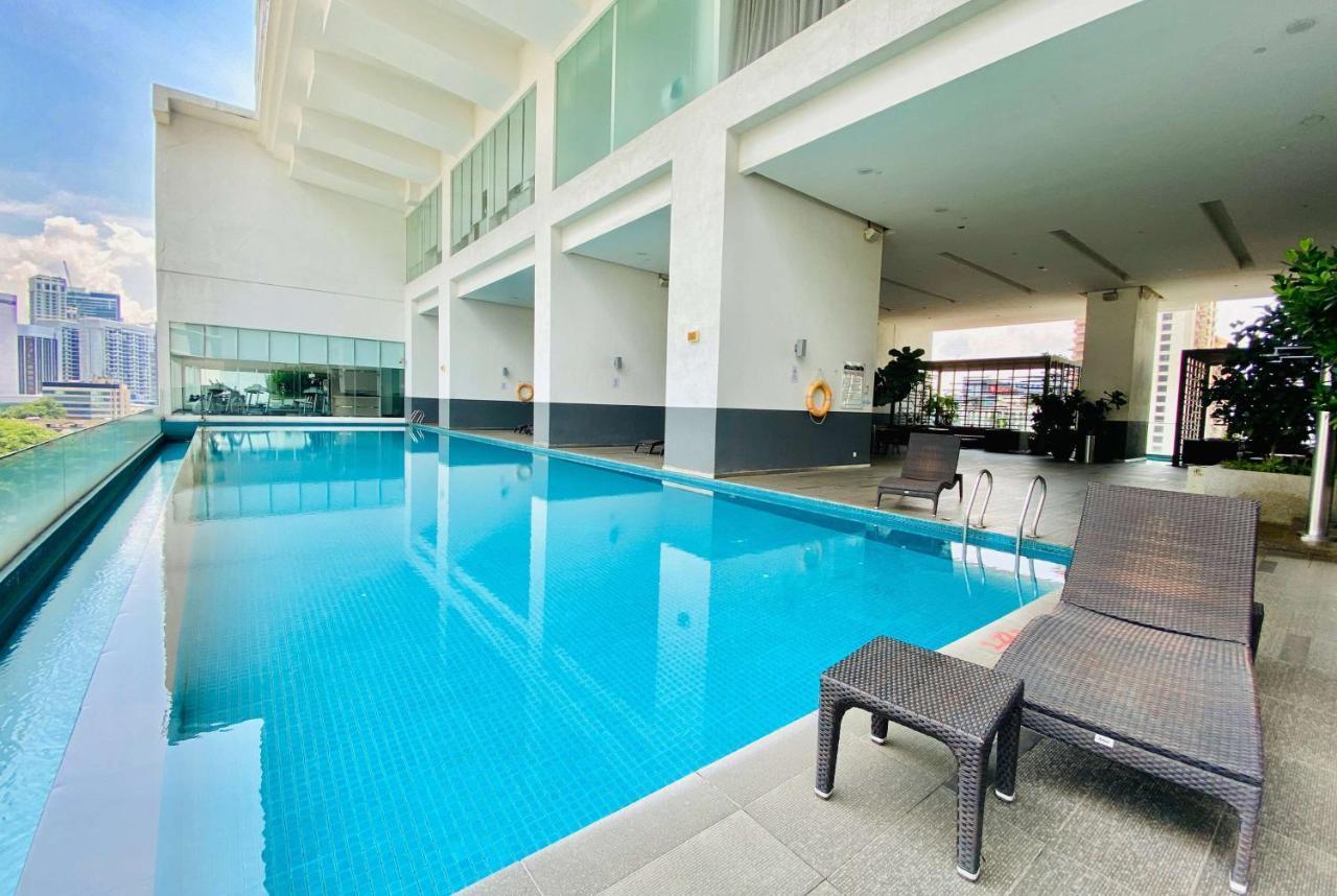 Ramada Suites By Wyndham Kuala Lumpur City Centre Kültér fotó