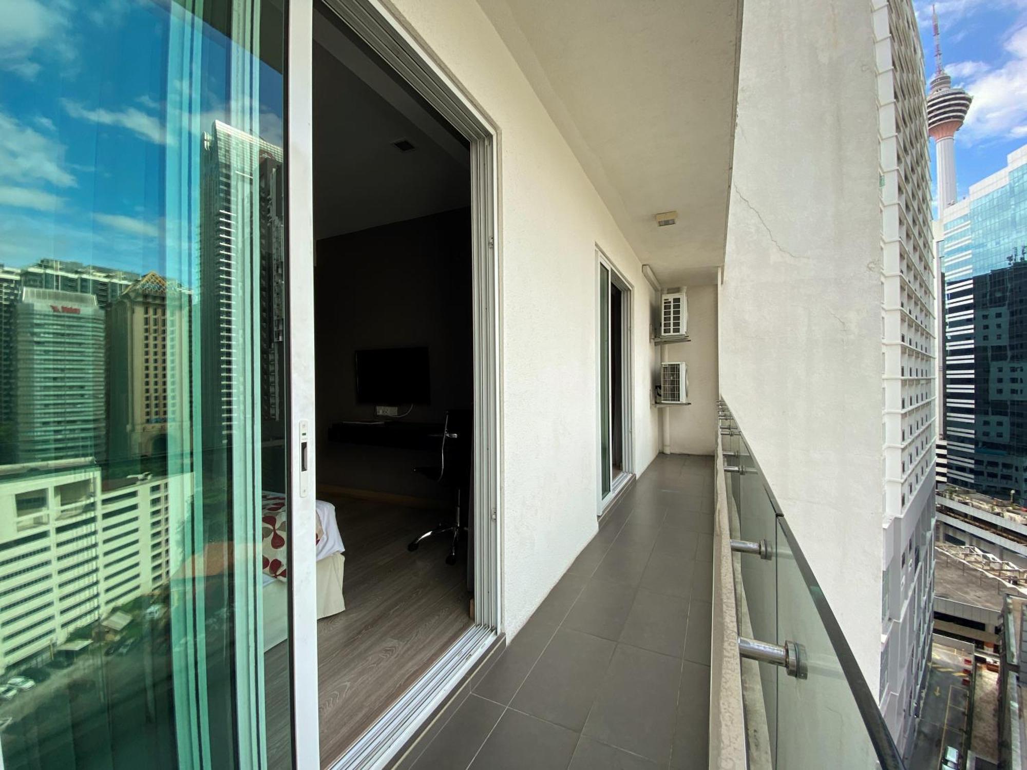 Ramada Suites By Wyndham Kuala Lumpur City Centre Kültér fotó