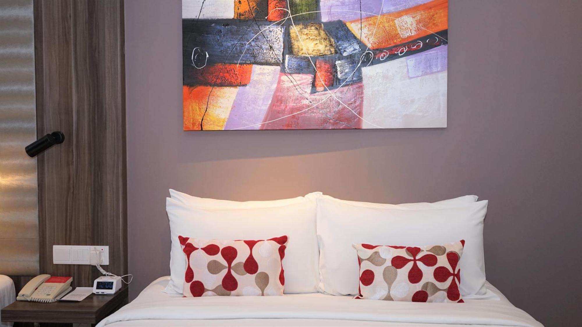 Ramada Suites By Wyndham Kuala Lumpur City Centre Kültér fotó