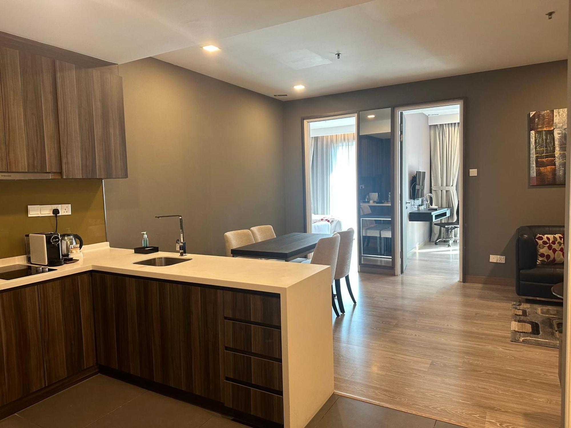 Ramada Suites By Wyndham Kuala Lumpur City Centre Kültér fotó